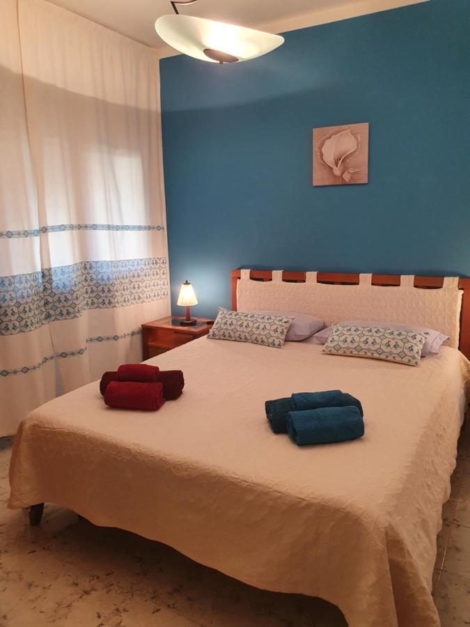 Casa Vacanze "Sara" Альгеро Экстерьер фото